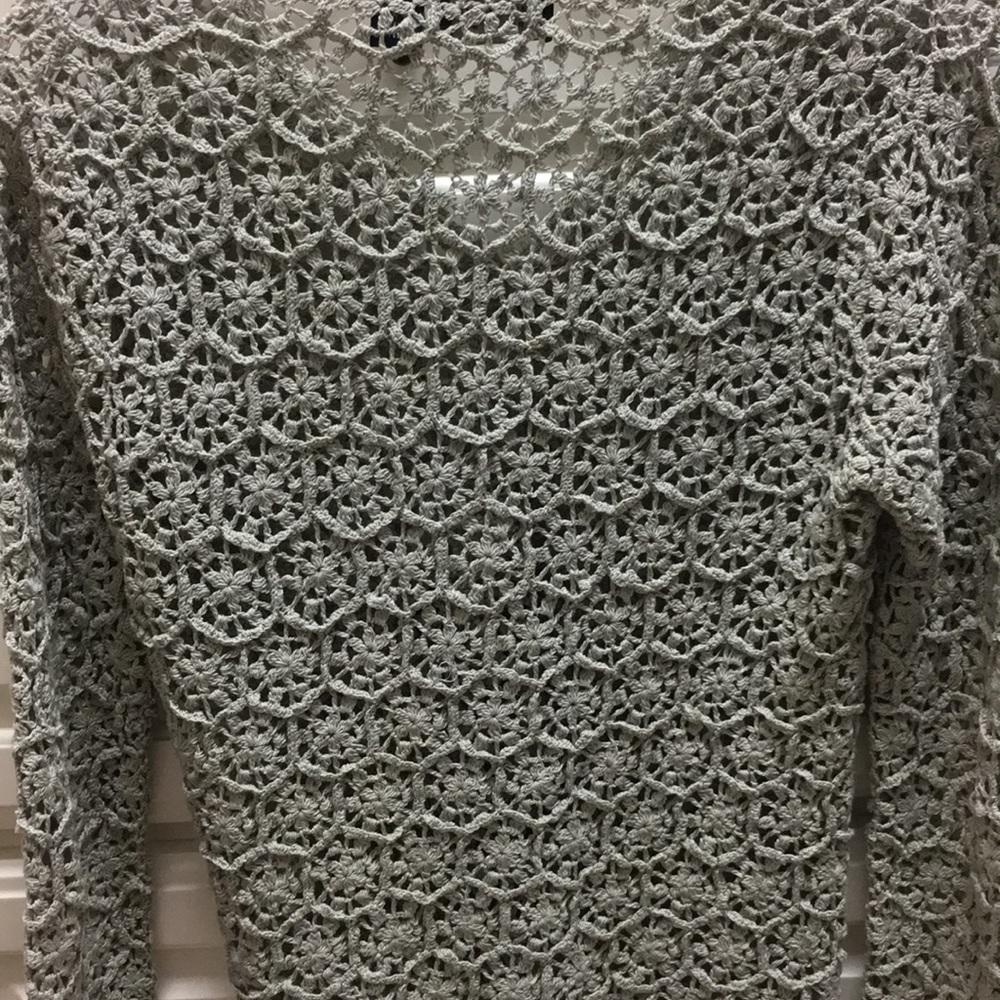Sweater - Picture 5 of 6